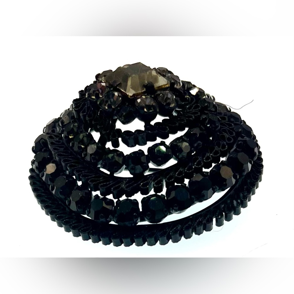 Vintage High Domed Black Japanned
Scrolled Metalwork Black Rhinestone Brooch Pin